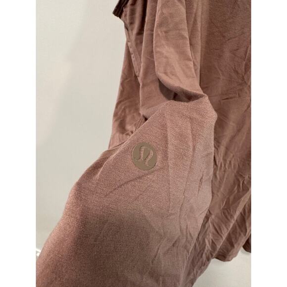 Lululemon Loose Strappy Yoga Tank - Picture 4 of 4